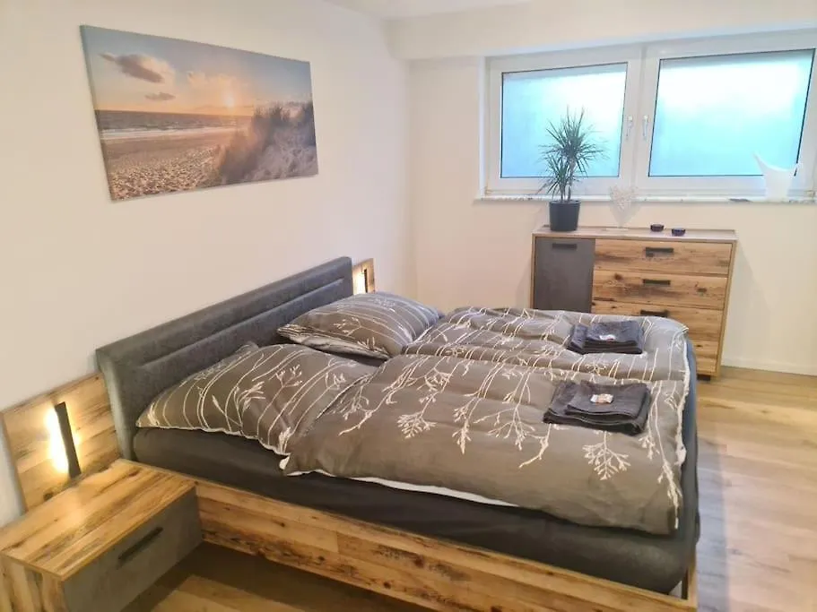 Apartment Kernsan. Souterrain-Wohnung 60Qm Mit Pool Blick Krefeld Deutschland
