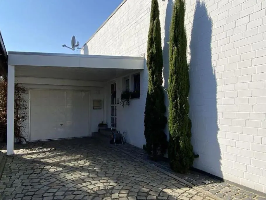 Kernsan. Souterrain-Wohnung 60Qm Mit Pool Blick Krefeld 0*,
